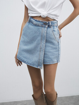 Pepe Jeans: Голубые шорты 