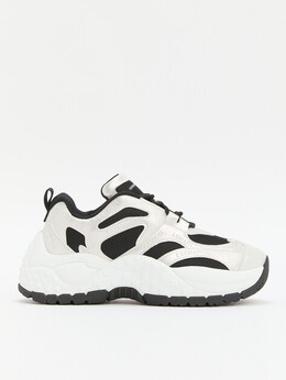 Armani Exchange: Серебристые кроссовки 