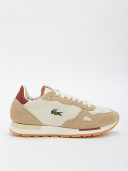 Lacoste: Бежевые кроссовки 