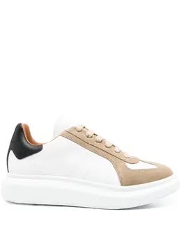 Alexander McQueen Oversized suede sneakers 31218599