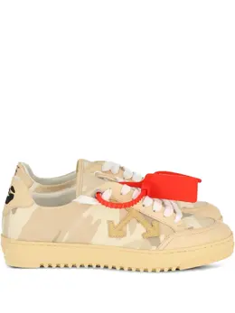 Off-White camouflage-pattern sneakers 31943073