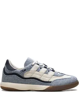 Adidas Kith Supernova Indoor striped sneakers 32236860