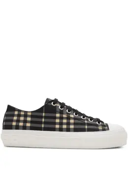 Burberry checked sneakers 28631541