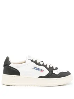 Autry logo-patch leather sneakers 22922670