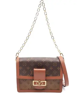 Louis Vuitton 2021 Dauphine MM shoulder bag 32391668