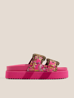 Versace Jeans Couture: Тёмные шлёпанцы 