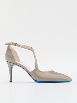 Loriblu: Бежевые туфли 