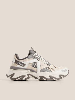 Fila: Белые кроссовки 