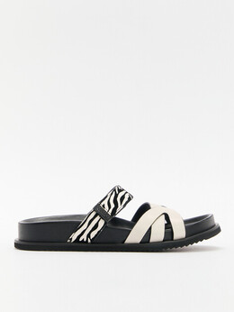 Newd: Белые шлёпанцы 