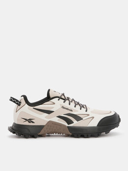 Reebok: Светлые кроссовки 