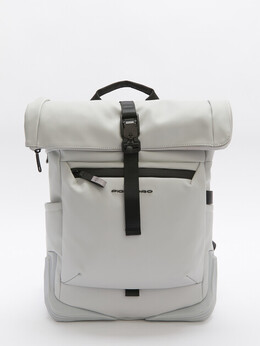 Piquadro: Серая спортивная сумка 