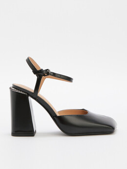 Ash: Чёрные туфли 