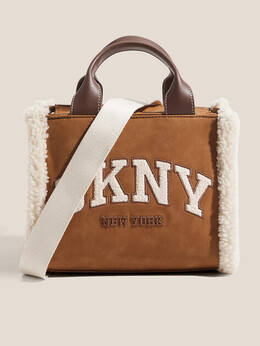 Dkny: Светлая спортивная сумка 