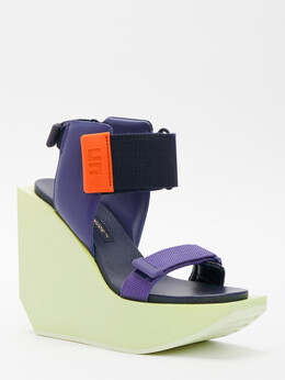 United Nude: Тёмные босоножки 