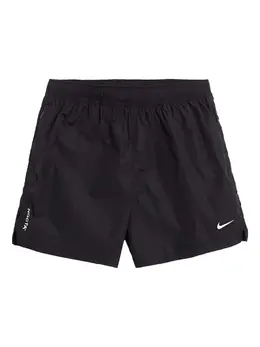 Nike: Чёрные шорты 