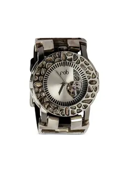 Parts of Four: Часы 