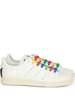 Stella McCartney x Stan Smith vegan star-detail rainbow-lace sneakers 30323251