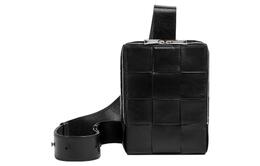 Кожаная наплечная сумка из коровьей кожи, кроссбоди, слинг среднего размера мужская черная Bottega Veneta 701366vcq728803