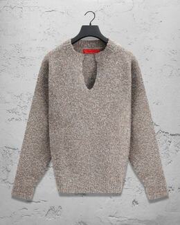 Acupuncture: Серый свитер 