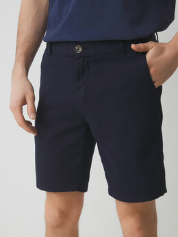 Guess: Тёмные шорты 