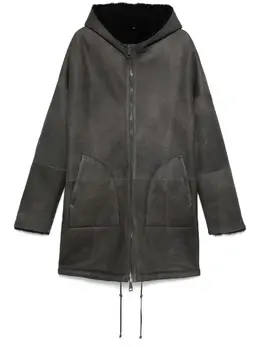 Giorgio Brato: Чёрное пальто 