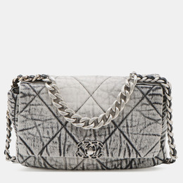 Chanel: Голубая сумка 