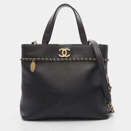 Chanel: Чёрная сумка 