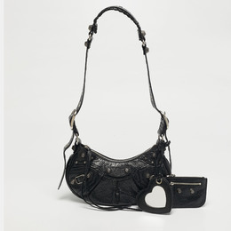 Balenciaga: Чёрная сумка  Le Cagole