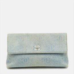 Chanel: Голубой клатч 