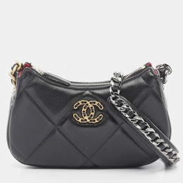 Chanel: Чёрная сумка 