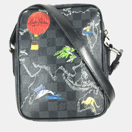 Louis Vuitton: Чёрная сумка  Pochette