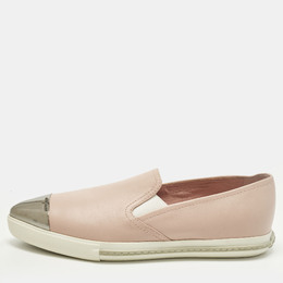 Miu Miu: Бежевые мокасины 