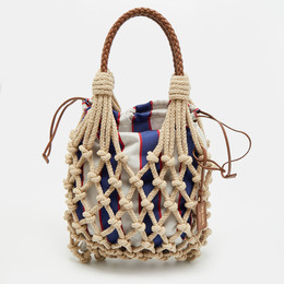 Prada: Бежевая сумка 