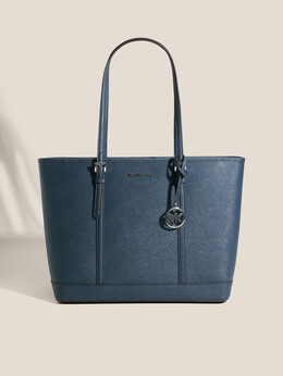 Michael Kors: Тёмная сумка 