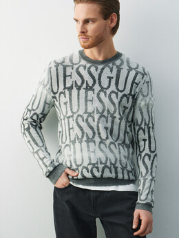 Guess: Серый свитер 