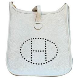 Hermes Сумка через плечо Evelyne Clemence из кожи Evelyn мини женская жемчужно-белая h069426ccel