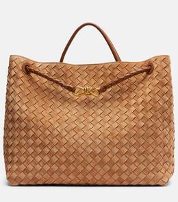 Сумка-тоут Andiamo Intrecciato Large из замши Bottega Veneta, Amber-Mb-Amber p01097450 | amber-mb-amber