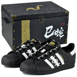 Adidas Кроссовки SUPERSTAR Low Top Skateboard Unisex черно-белые в подарочной коробке премиум-класса, цвет Black White-High-End Gift Box 5 eg4959(team96-黑洞禁s-box) | black white-high-end gift box 5