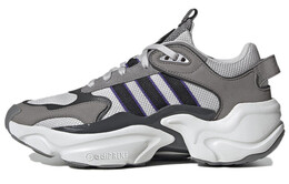 Женские кроссовки для бега Adidas Magmur Runner ee5142
