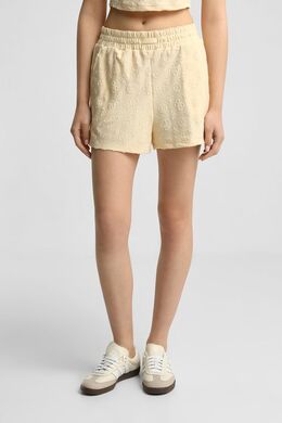 Guess: Бежевые шорты 