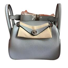 Кожаная женская сумка Lindy Clemence Bullock мини через плечо puppet gray Hermes h085956ckpo