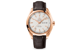 Omega Автоматические механические часы для мужской коллекции Seahorse, 43 мм, серебристый циферблат, ремешок из натуральной кожи 231.53.43.22.02.002