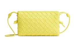 Bottega Veneta Желтая мини-сумка через плечо из овчины для женщин 786626v1g117410