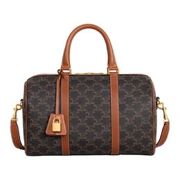 Сумка Triomphe из коровьей кожи обычного размера женская Tawny Celine 119572cas-04lu