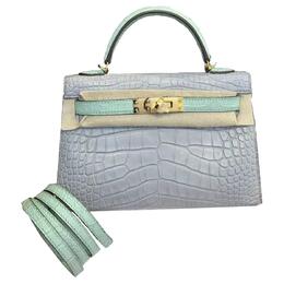 Hermes Мини келли второго поколения матовая кожа крокодила сумка келли мини женская pearl gray & mint green h530110cz00