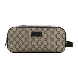 Gucci Сумка-клатч GG Supreme из кожи и панелированного холста мужская Black & Beige 779861-k5rmn-9769